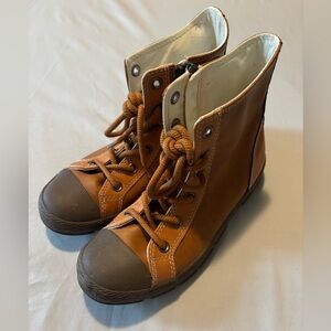 Converse All Star Chuck Taylor Leather Outsider High Top Sneaker Boots Sz Jr 4.5